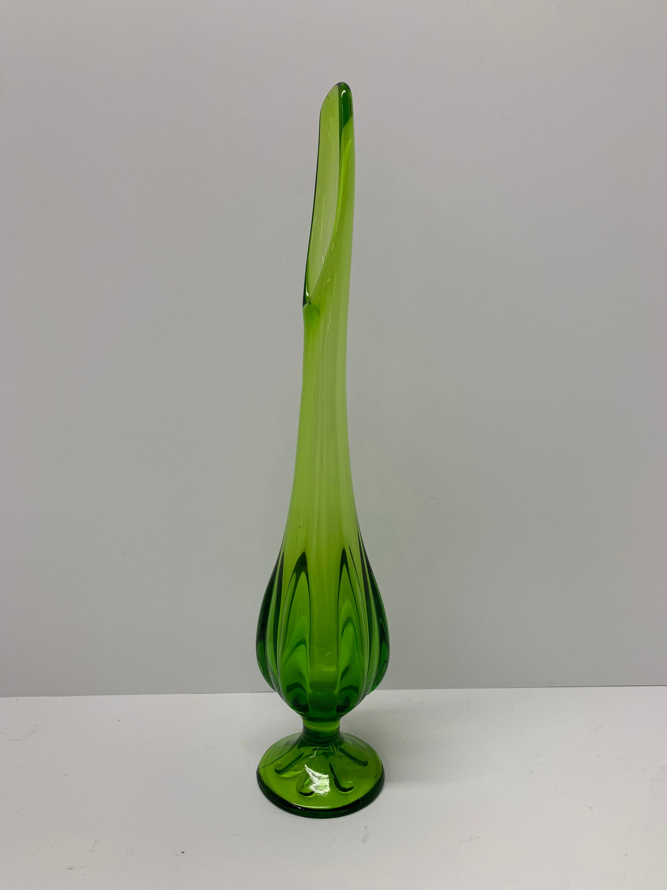 Swung Vase for sale Only 2 left at 75