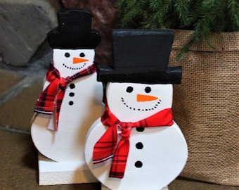 Wooden Snowman Décor