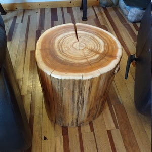 Tall 22" Cedar Stump/Side Table