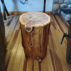 Medium Height 20" Tall Cedar Stump/Side Table