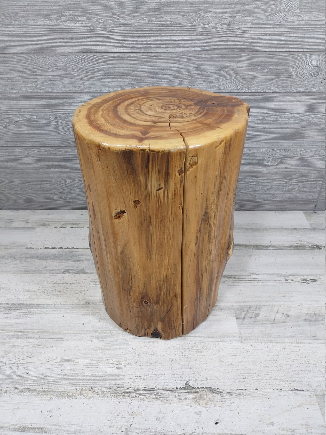 Cedar Stump Side/End Table Etsy