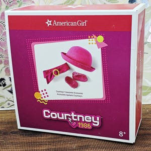 American Girl Courtney Moore Doll - 1980s Era - Clothes & Accessories - Care Bears Boom Box Mix Tape Halloween Pac-Man Lunch Box bild 19