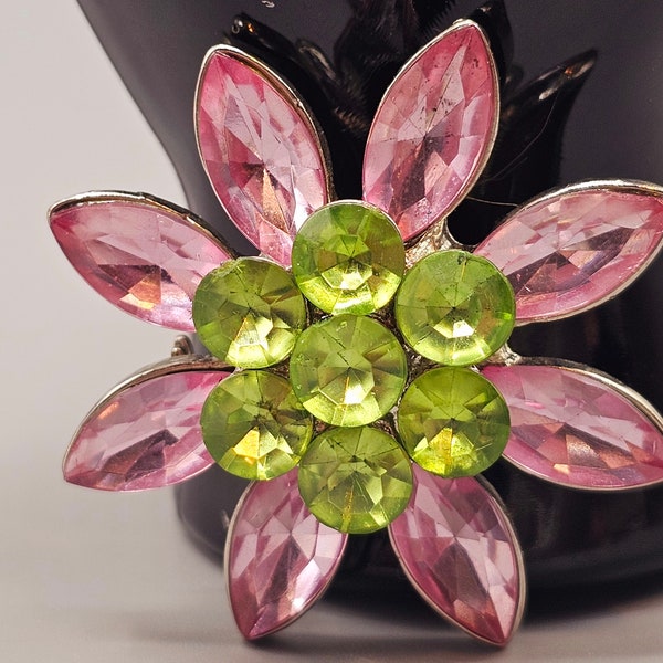 Beautiful Vintage Flower Brooch pink petals and green center all rhinestones. 1.75" amazing statement piece!!