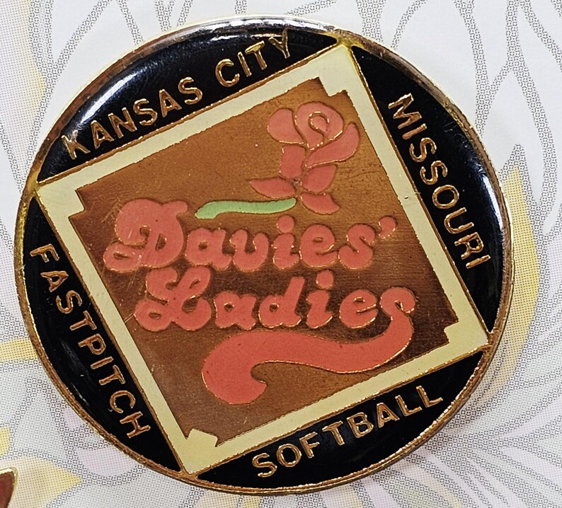 Vintage Kansas City Metro Softball Pins (3pcs) - Hot Shots & Davies Ladies - Girls Fastpitch Softball ASA Regional Sports Lapel Pin KC Area image 3
