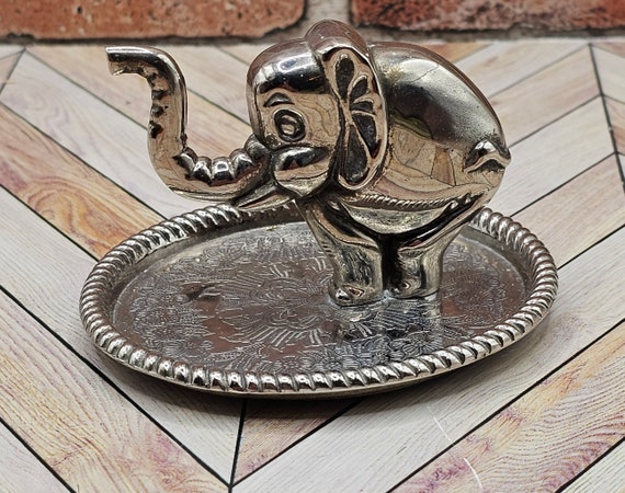 Ring holder silver elephant dresser dish ring dish - image 1