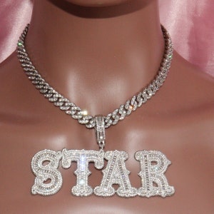 Personalizar cualquier baguettes grande collar de número de letra con cadena cubana, colgante helado, hip hop de nombre personalizado collar joyería, regalo para él