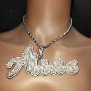Collar con colgante de nombre grande de 2 tonos personalizado, cadena con colgante personalizado helado, collar de letras, joyería de hip hop, regalo de cumpleaños para él