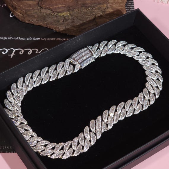 Big Box Lock 18MM Baguettecz Thick Iced Out Diamond Chain,moon
