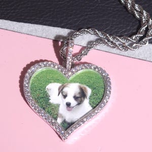 Iced Out Heart Shape Frame Custom Photo Necklace,Personalised Picture Pendants,Free Engraving,Custom Necklace,Memorial Gifts for Her,Lovers