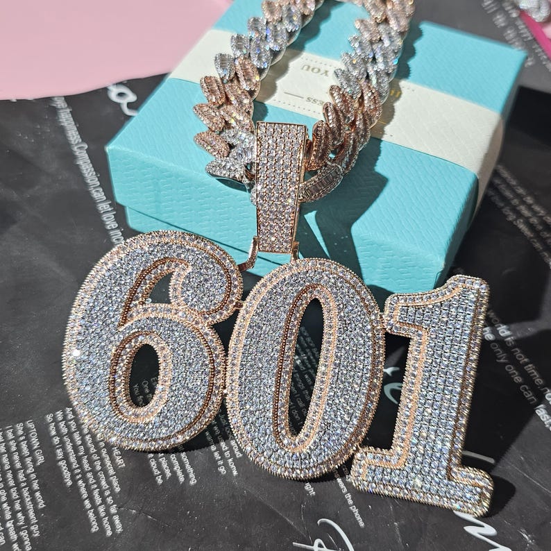 Iced Out Custom Big Name Pendants With 2color 15mm Cuban Link Chain