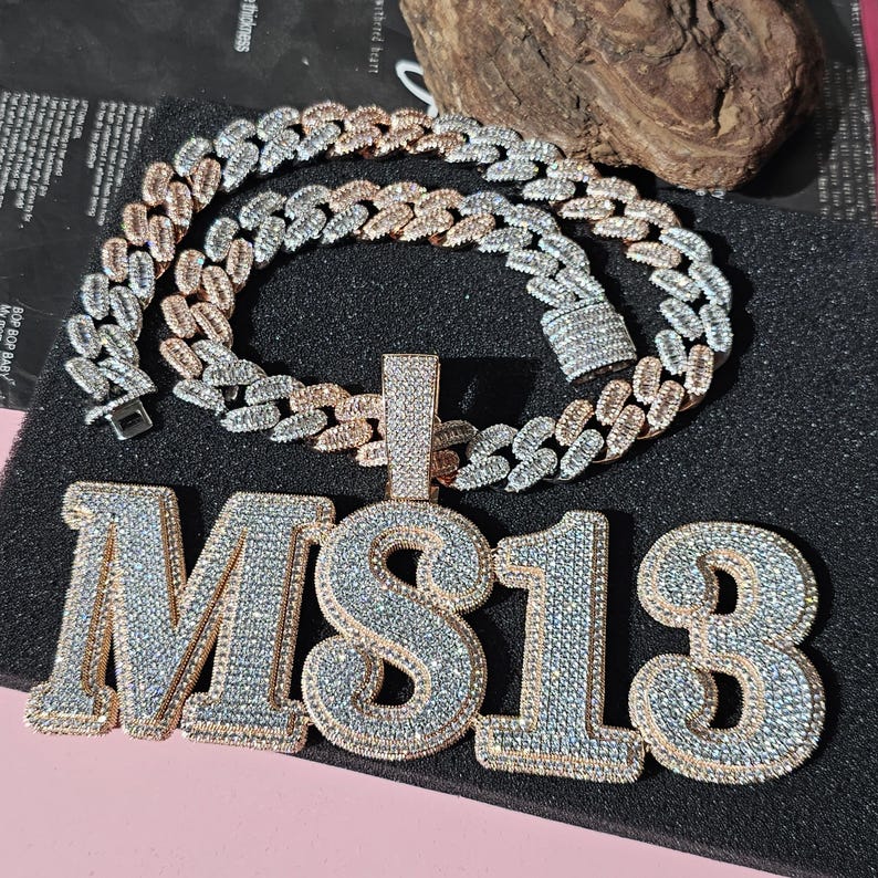 Iced Out Custom Big Name Pendants With 2color 15mm Cuban Link Chain