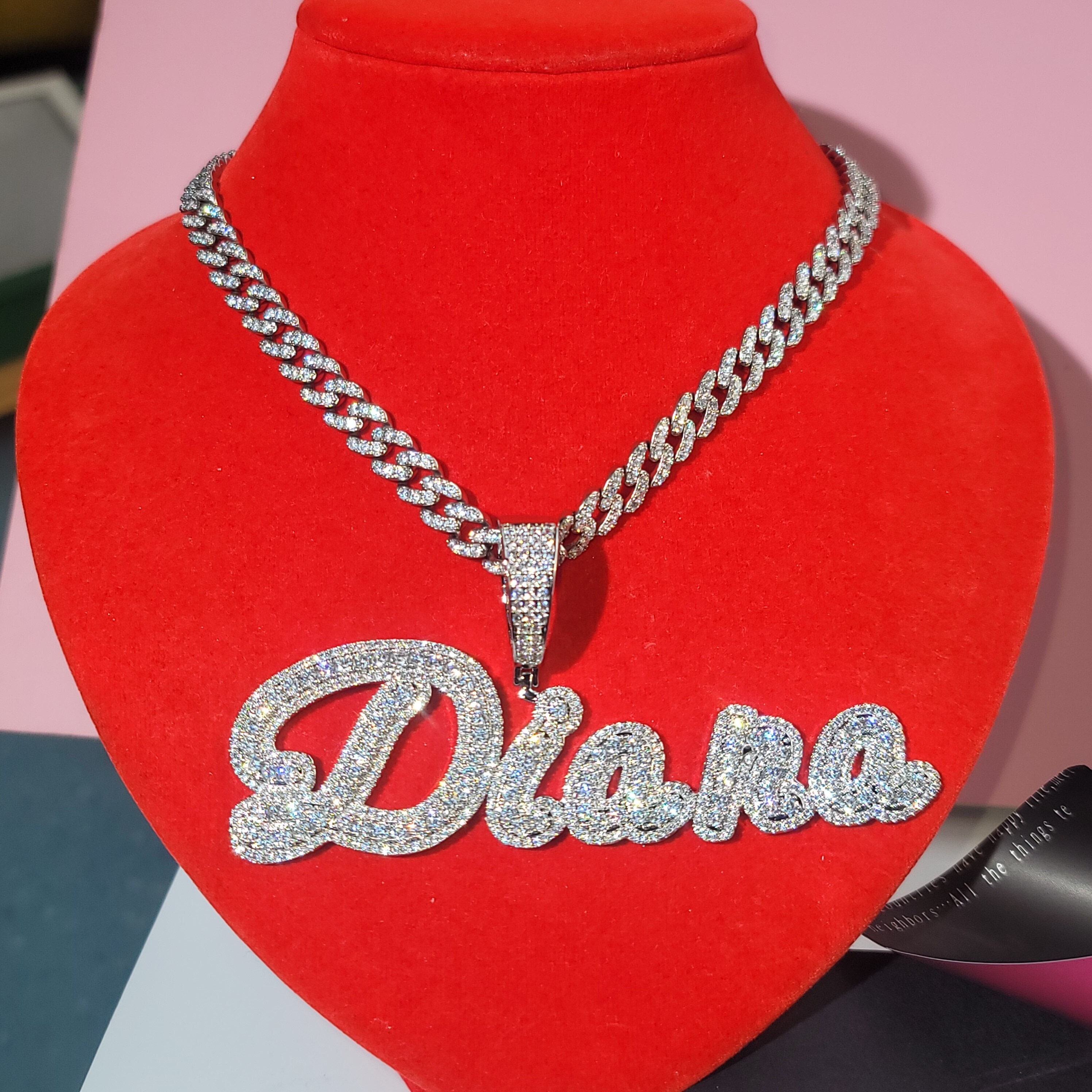 Personalized Cursive Script Round Cut Diamond Name Necklace,Custom Icy Nameplate Pendants,Cuban Chain,Custom Jewelry,Women Birthday Gifts