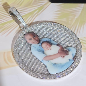 Iced Out Custom Photo Pendant Necklace: Round Medallion, Hip Hop Memory Engrave Jewelry