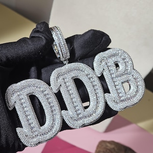 Iced Out Custom Big 5A Baguettecz Letters Charm Pendant/Custom Name Necklace/Personalized Men&#39;s Jewelry/Birthday Gifts for Him/Street Wear