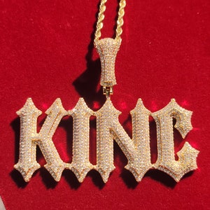 Colar com pingente de letras de espinho de 2 tons personalizado Iced Out, corrente de colar com nome personalizado, joias com nome de hip hop para mulheres e homens, aniversário