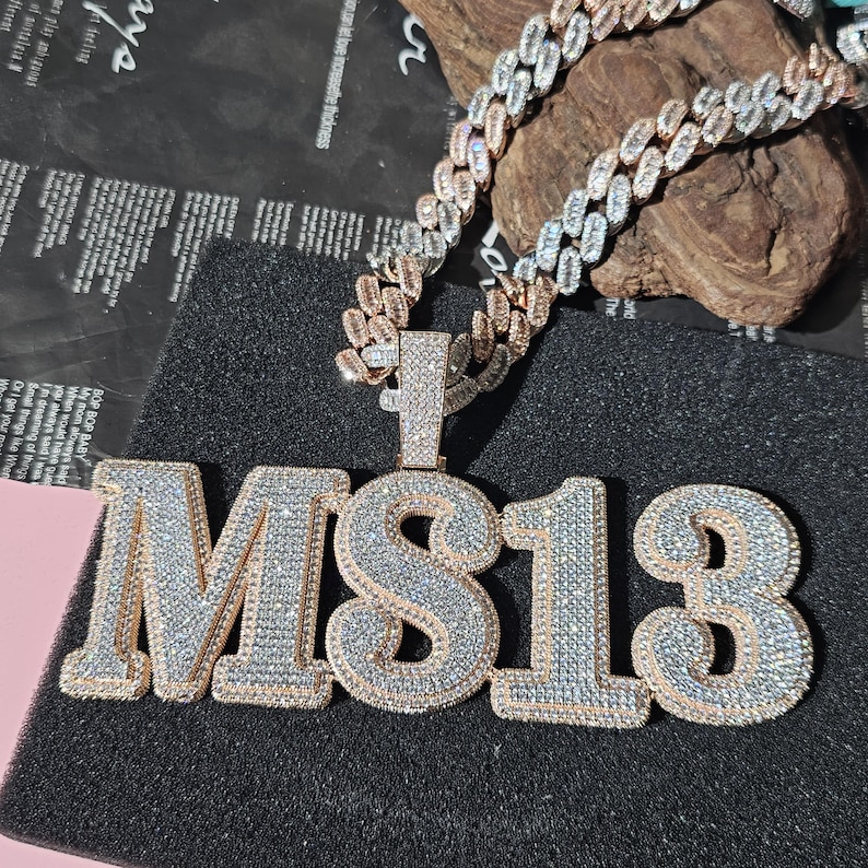 Iced Out Custom Big Name Pendants With 2color 15mm Cuban Link Chain