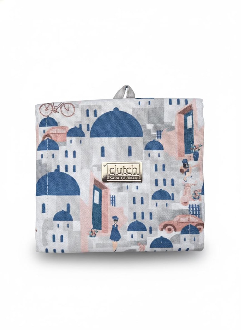 Pillfold XL Oversized Stylish Pill Organizer Greece scene