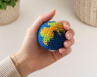 Crochet Earth Hacky Sack | Handgemachte Planet Stressball | Jonglierball | Fidget Spielzeug