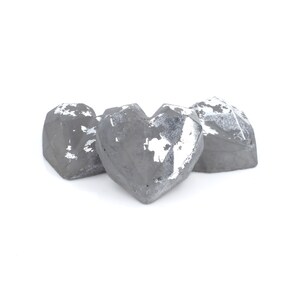 Beton Herz Set optional veredelt mit Blattmetall geometrisch ab 3.49 Euro Dunkelgrau-Silber