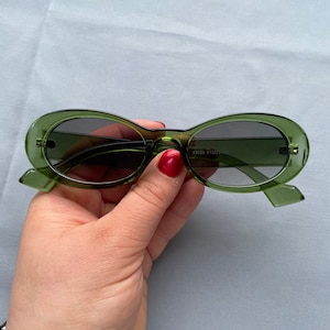 Green Vintage Small Oval/ Jackie O Sunglasses with thick frame & thick leg | Edgy Y2k Rectangular Sunglasses