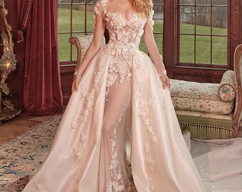 mermaid gown with train