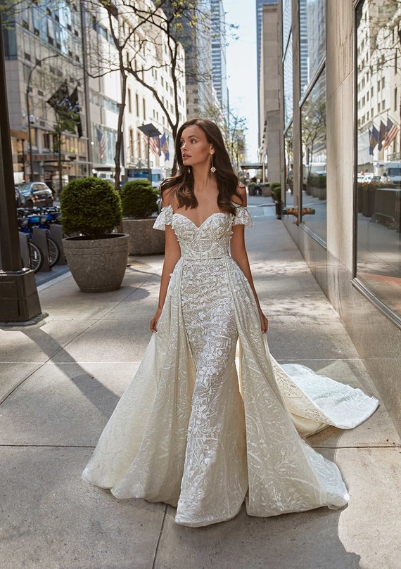 Elegant 2-in-1 Mermaid Wedding Dress 