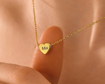 Collana a cuore minuscolo in oro 14k, Collana a cuore personalizzata, Ciondolo a cuore delicato, Collana minimalista, Collana a cuore inciso, Regalo per lei
