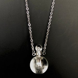 Clear Quartz Gemstone Perfume Bottle Essential Oil Necklace Pendant Silver Chain