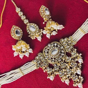 Indian Kundan Choker Set: Pearl Jhumkas & Tikka image 4