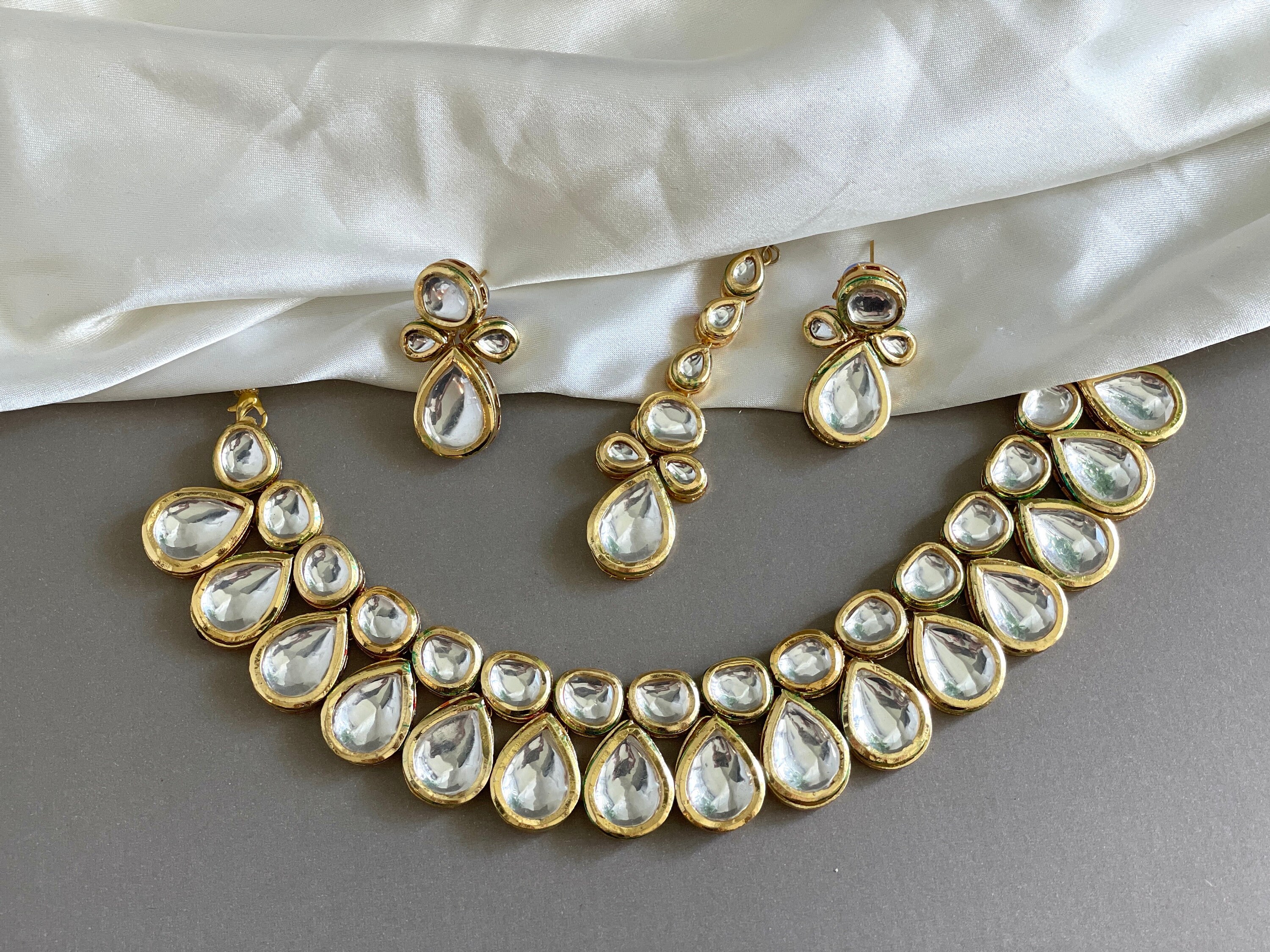 Meena hotsell kundan jewellery