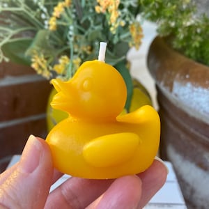 Rubber Ducky Beeswax Candles for Party Favors, Baby Shower or Bee Day, Bathtime Candle, Duck Mold Candle