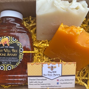 Honey and Soap Organic Gift Box, Bee Inspired Spa Box, Honeybee Gift for Women