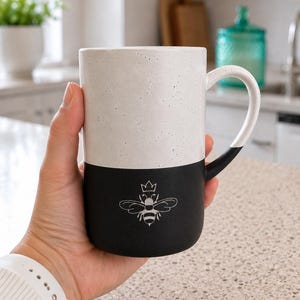 Stoneware Bee Lover Coffee Mug, Queen Bee Gift, Honey Bee Gift, Beekeeper Mug, Honeybee Kitchen Decor