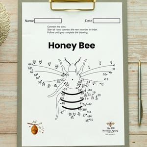 Könnte beinhalten: Ein schwarz-weißes Punkte-Verbindungsblatt mit einer Honigbiene. Das Blatt enthält die Zahlen von 1 bis 70, und die fertige Zeichnung zeigt eine Honigbiene mit Flügeln, Beinen und einem Stachel. Der Text "Honey Bee" befindet sich oben auf dem Blatt, und der Text "Thy Will Bee Doge Apiary" befindet sich unten auf dem Blatt.