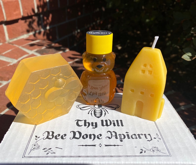 Welcome Home Gift Box with Raw Pure Honey, Beeswax Candle and Soap Gift Set, New Home Housewarming Gift, Bee Gift Box, Client Corporate Gift bild 11