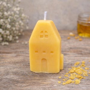 Pure Beeswax Tiny House Candle, New Home Gift, Cottage Woodland Candle, Miniature Village House Candle