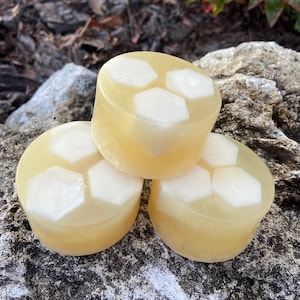 Honeycomb Oatmeal Soap Brown Sugar Soap, Bee Soap Gift, Honey Bee Soap Gift, Bee Party Favor, Goat Milk Soap, Bee Theme Shower Favor