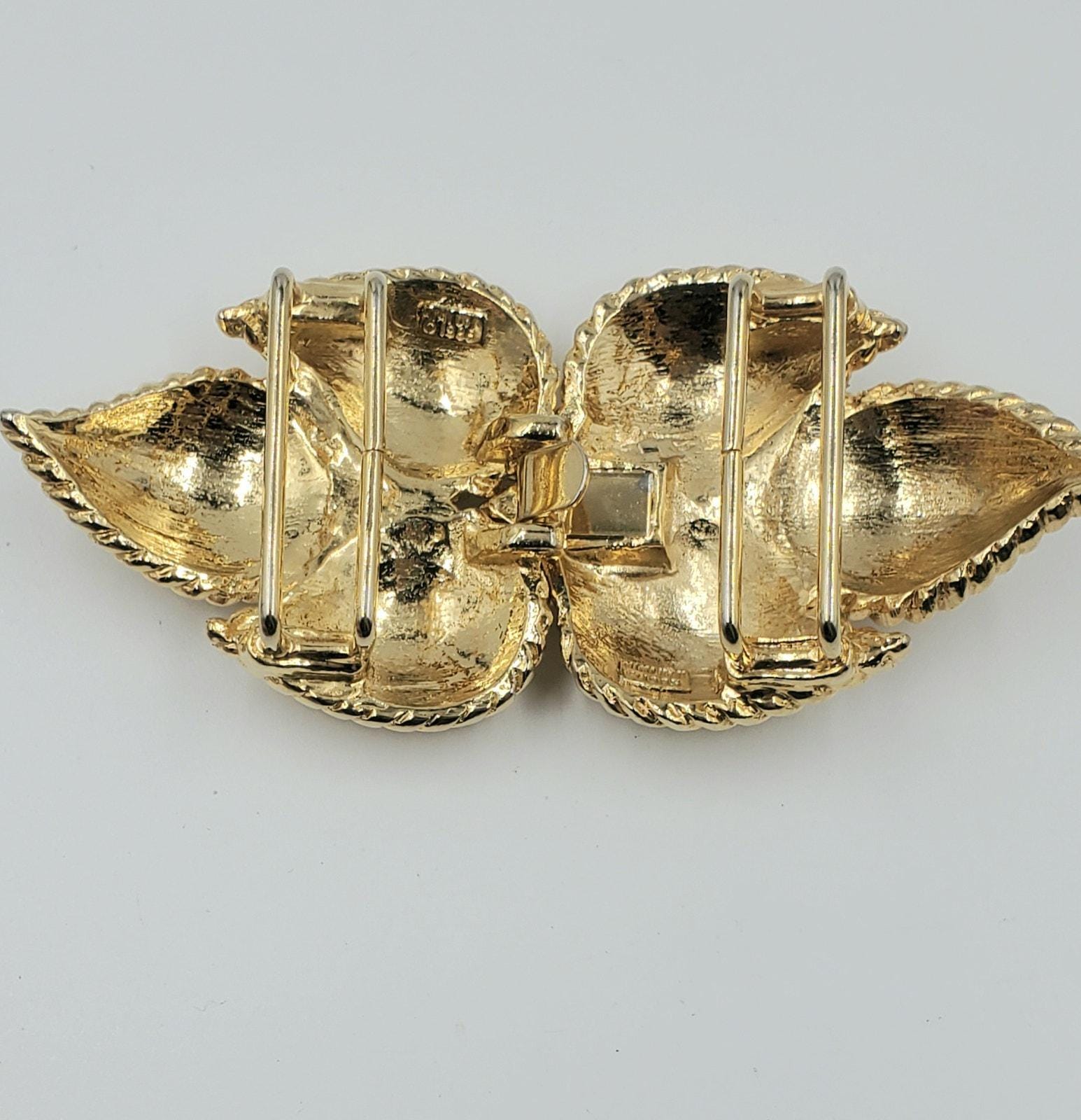 Vintage 1974 Mimi D N Sand Dollar Belt Buckle Beach Summer Chic Vintage Signed Mimi di N 1974 Gold Tone Sand Dollar Belt  main image 2