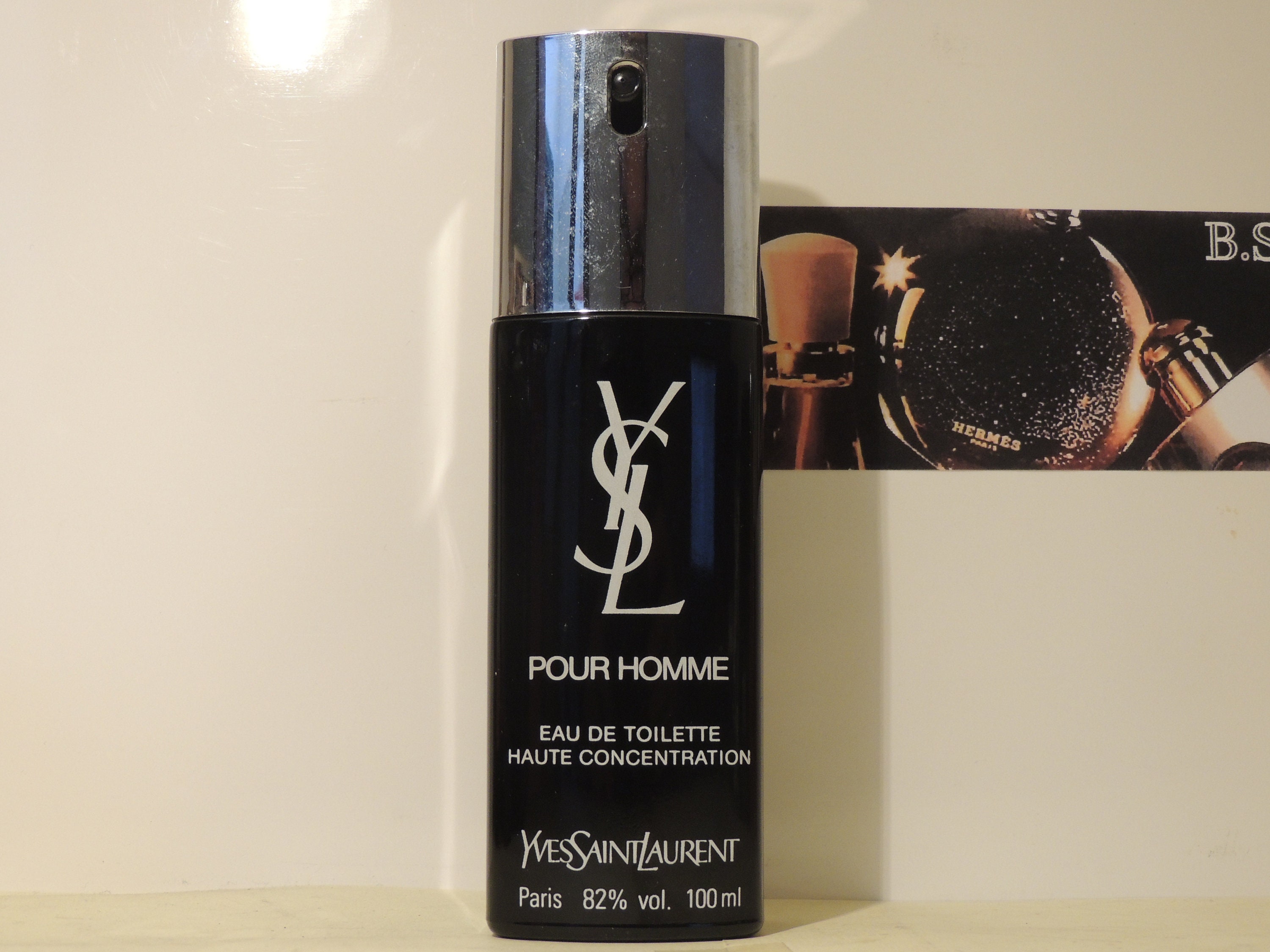 Yves saint laurent pour homme. Ив сен Лоран pour homme. YSL серые pour homme.