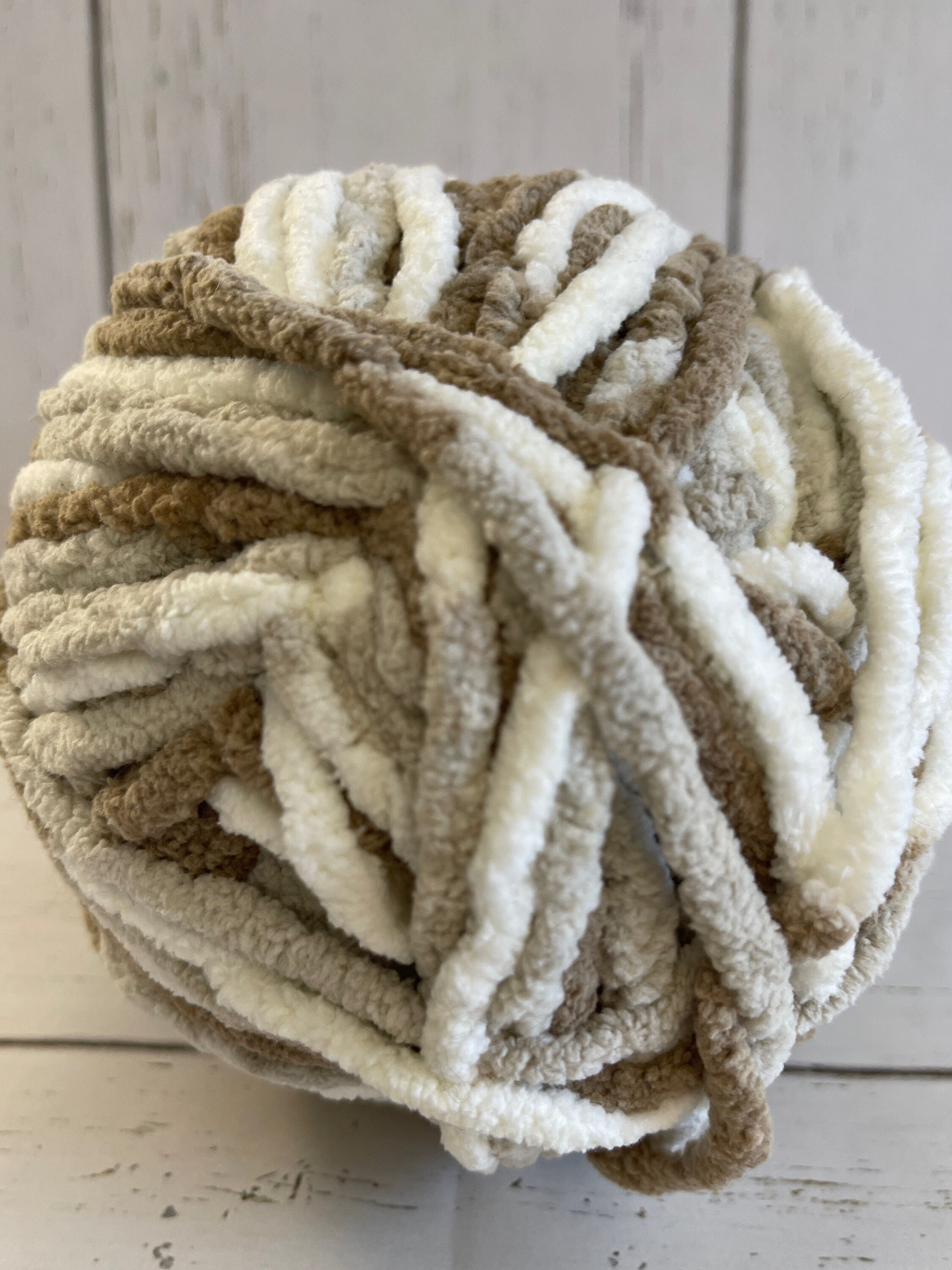 Bernat Blanket Yarn Little Sandcastles atelieryuwa.ciao.jp