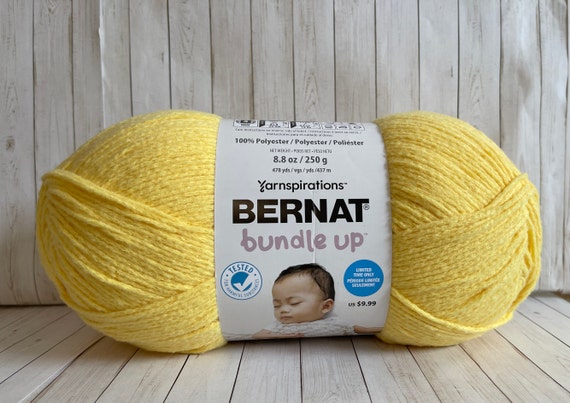 DUCKLING Bernat Bundle up 8.8 Oz 478 Yards Little 