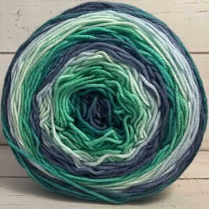 Caron Big Cakes ~ Free Shipping Available ~