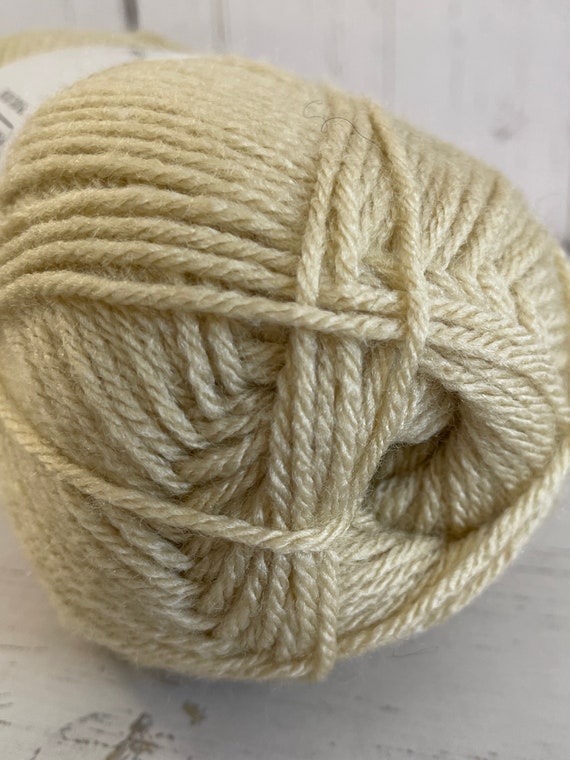 IMPECCABLE Golden Beige Loops & Threads Yarn 