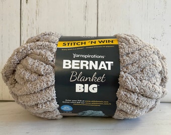 Bernat Blanket Yarn Super Soft, 300g/10.5oz Teal Dreams 