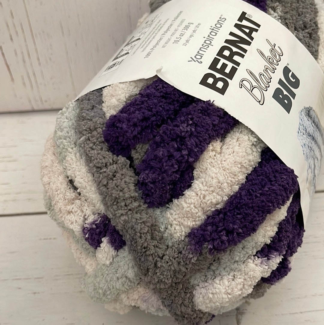 PLUM FEST Bernat Blanket BIG Yarn, 10.5 Oz /300 G, 32 Yards/29m, Jumbo