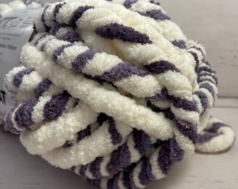 Bernat Blanket Big Bold Yarn - Jumbo Polyester, 32 Yards