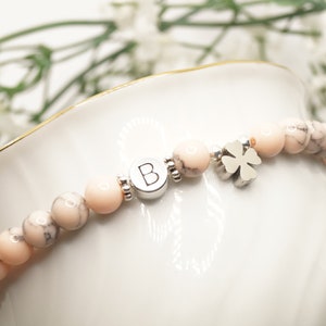 Cloverleaf bracelet with letter, beaded cloverleaf bracelet, lucky bracelet, lucky charm, gift birthday luck, gift idea girlfriend