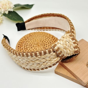 Straw Knot Headband Raffia Wide Padded Hairband Rattan Knot Cross Tie Bohemian Summer Beach Tie Dye Headband Hair Accessory for Women