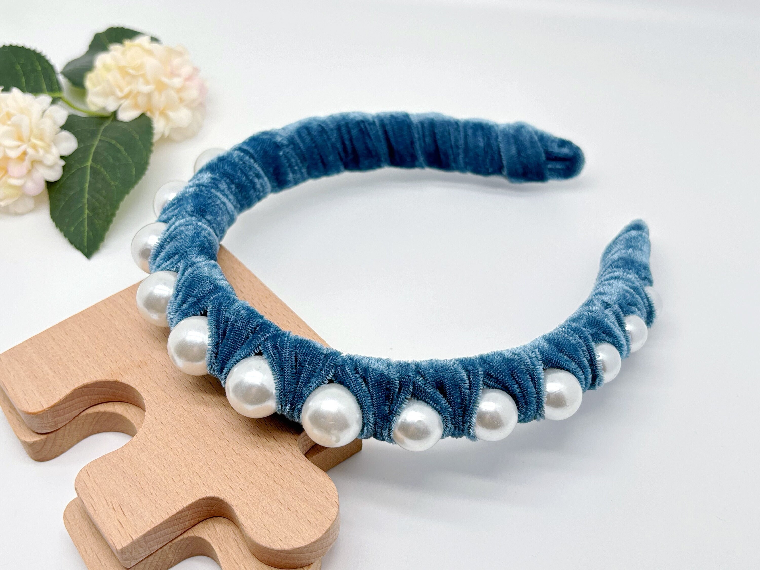 Velvet Padded Pearl Headband NIB Velvet Padded Headband: Pearl Wedding Hair Accessory - Etsy main image 4