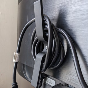 Vesa Mount Monitor Cable Storage Hooks